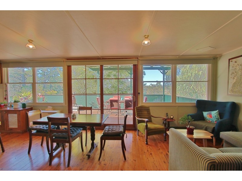 69 Winbourne Road, Hazelbrook NSW 2779