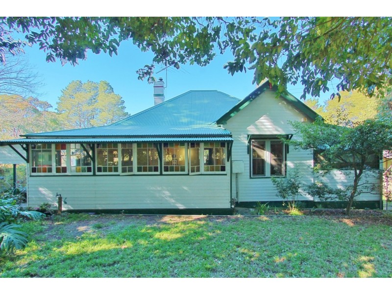 69 Winbourne Road, Hazelbrook NSW 2779