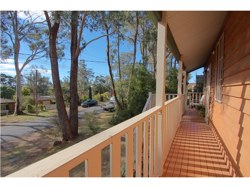 8 Cliff Avenue, Hazelbrook NSW 2779