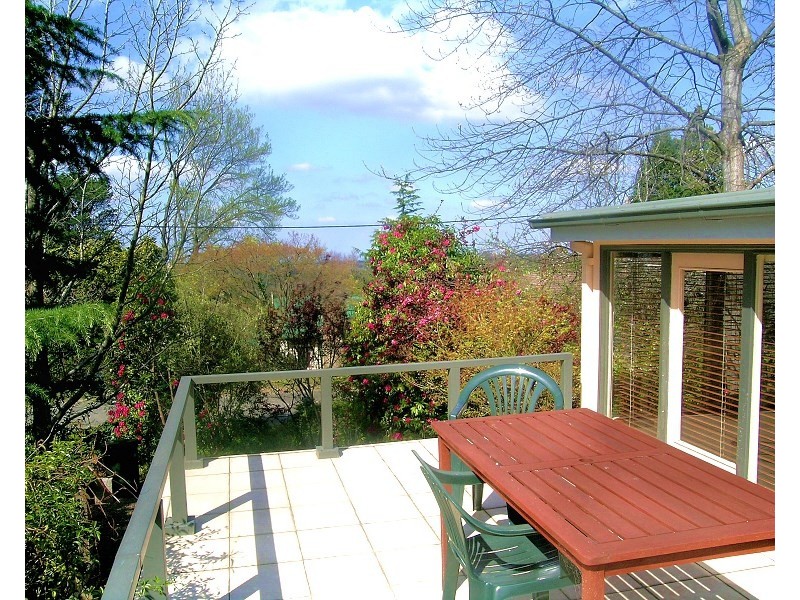 12 Ferguson Avenue, Hazelbrook NSW 2779