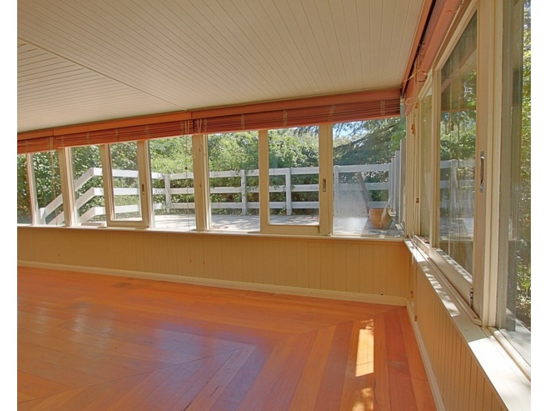 12 Ferguson Avenue, Hazelbrook NSW 2779