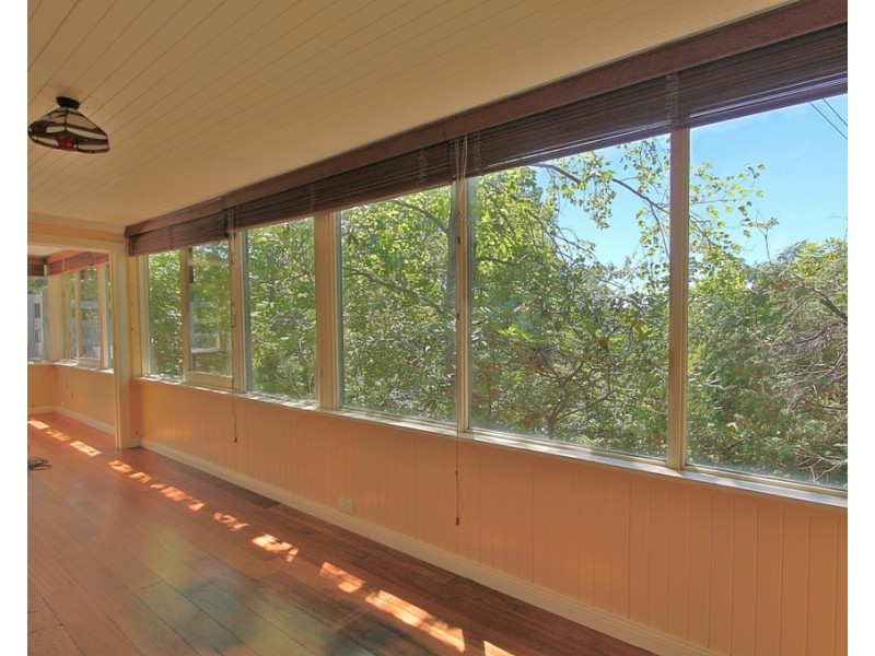 12 Ferguson Avenue, Hazelbrook NSW 2779