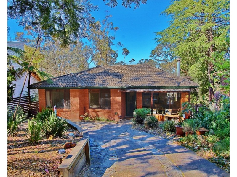 6 George Street, Hazelbrook NSW 2779