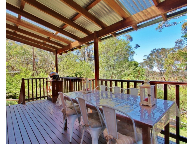 6 George Street, Hazelbrook NSW 2779