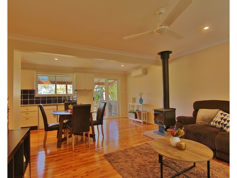 6 George Street, Hazelbrook NSW 2779