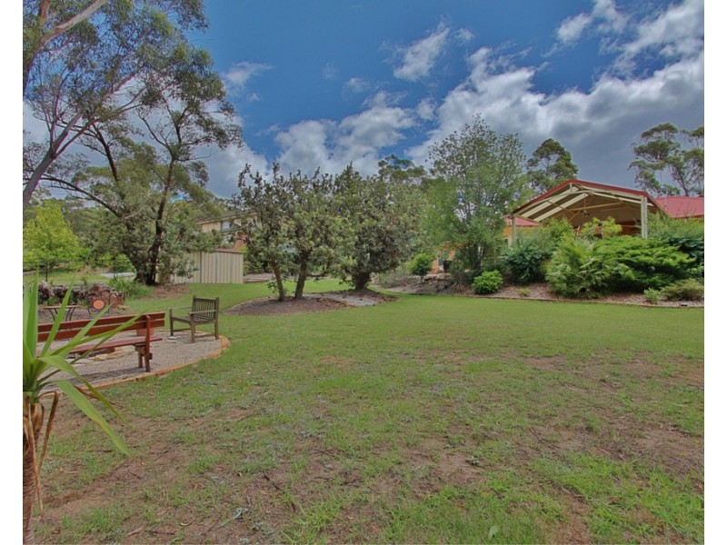 42-44 Kingfisher Crescent, Bullaburra NSW 2784