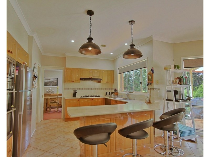 42-44 Kingfisher Crescent, Bullaburra NSW 2784