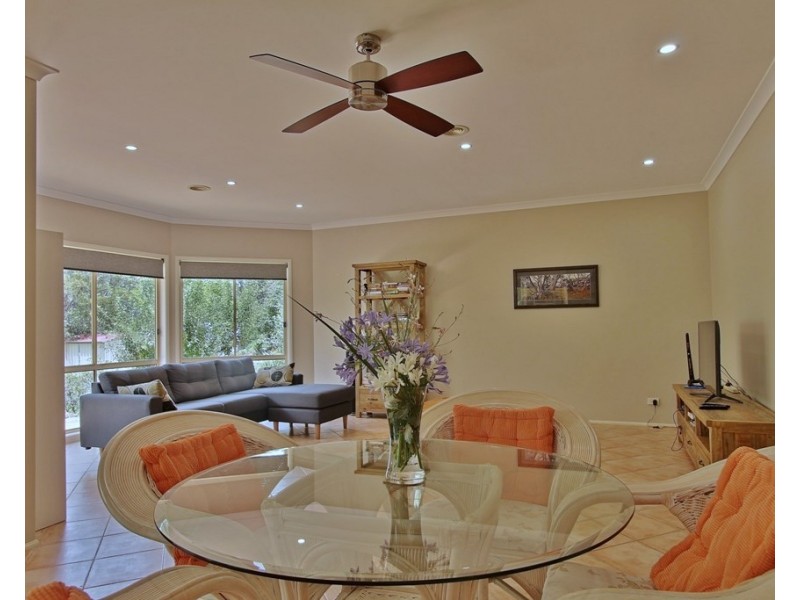 42-44 Kingfisher Crescent, Bullaburra NSW 2784