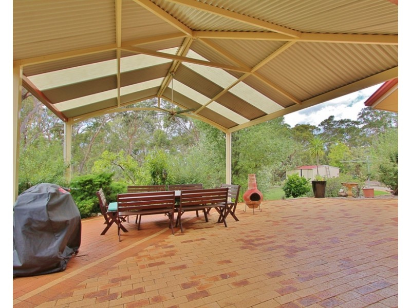 42-44 Kingfisher Crescent, Bullaburra NSW 2784