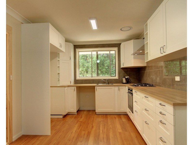 18 Hughes Avenue, Lawson NSW 2783