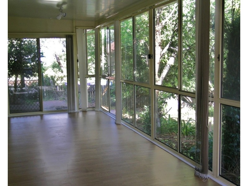 6 Dunoon Drive, Hazelbrook NSW 2779