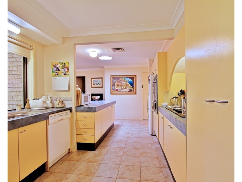 5 Arthur Street, Woodford NSW 2778