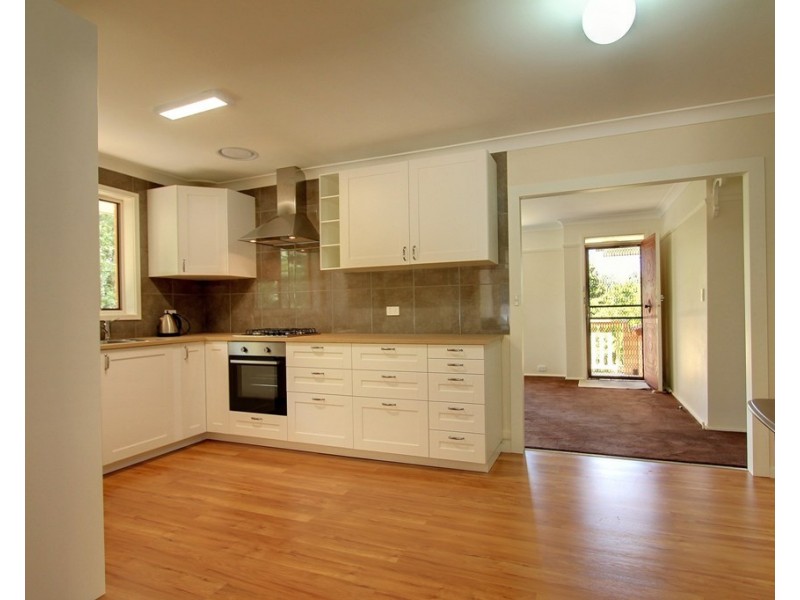 18 Hughes Avenue, Lawson NSW 2783