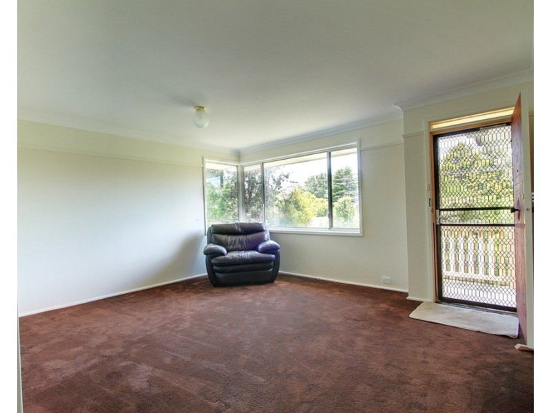 18 Hughes Avenue, Lawson NSW 2783