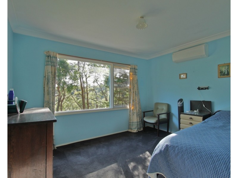 64 Railway Parade, Hazelbrook NSW 2779