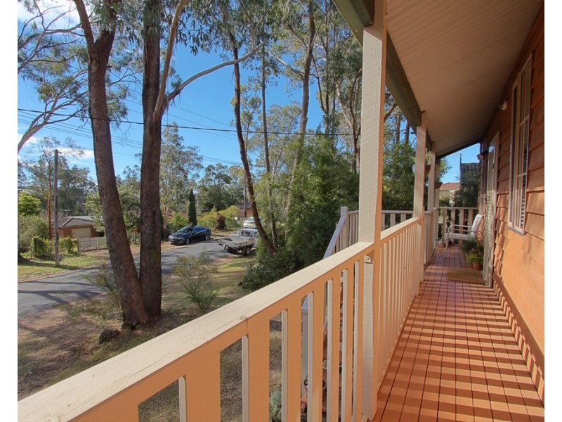 8 Cliff Avenue, Hazelbrook NSW 2779