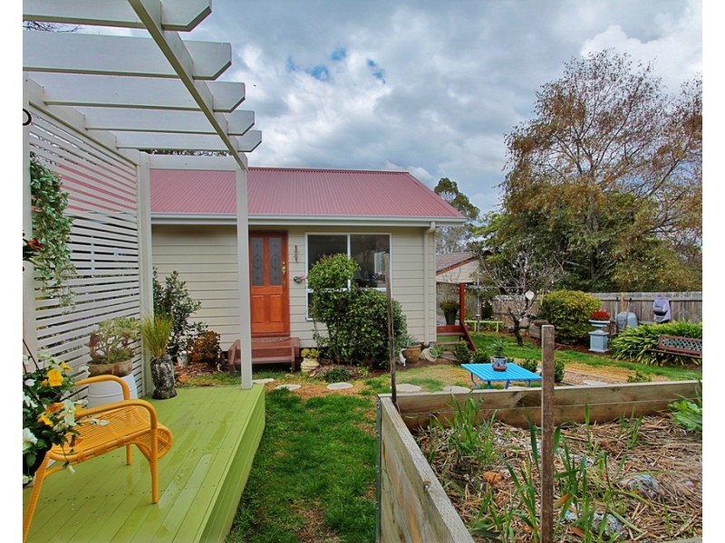 32 Adelaide Street, Lawson NSW 2783