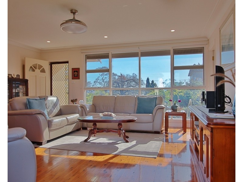 34 Bedford Road, Woodford NSW 2778