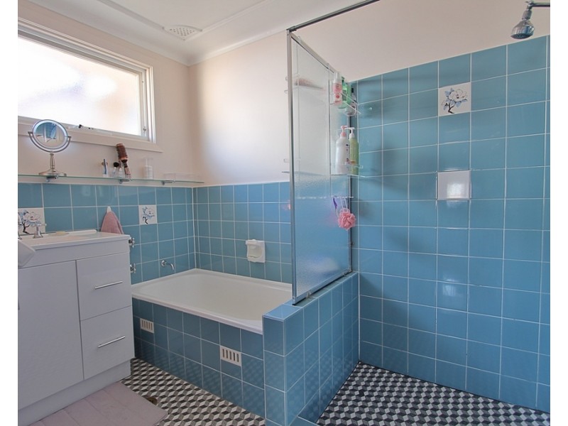 34 Bedford Road, Woodford NSW 2778