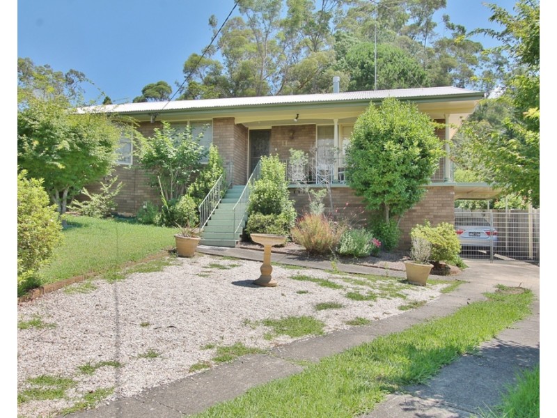 11 Hazelbrook Parade, Hazelbrook NSW 2779