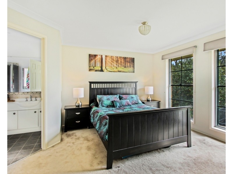 31 Kingfisher Crescent, Bullaburra NSW 2784