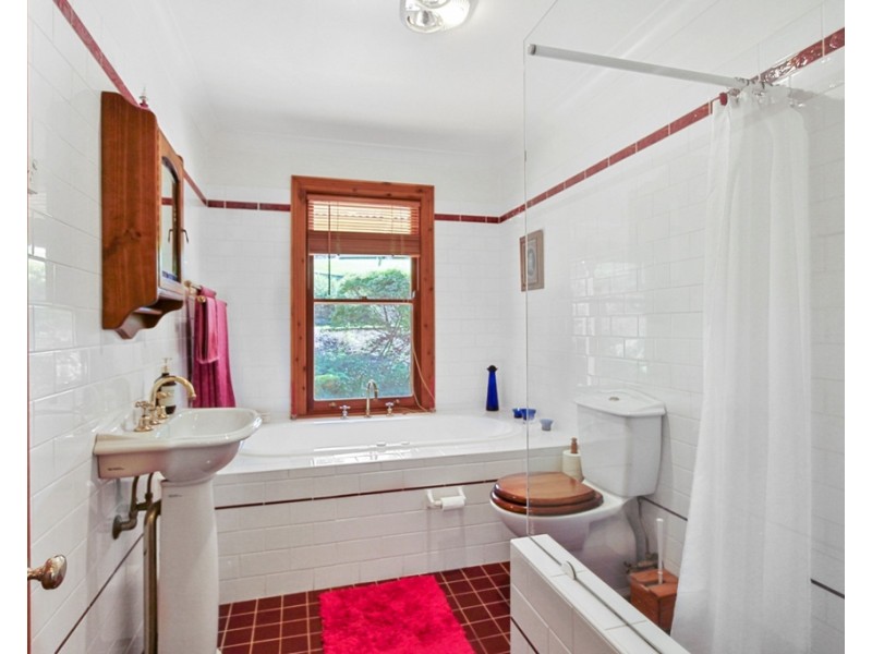 30-32 Mona Road, Woodford NSW 2778