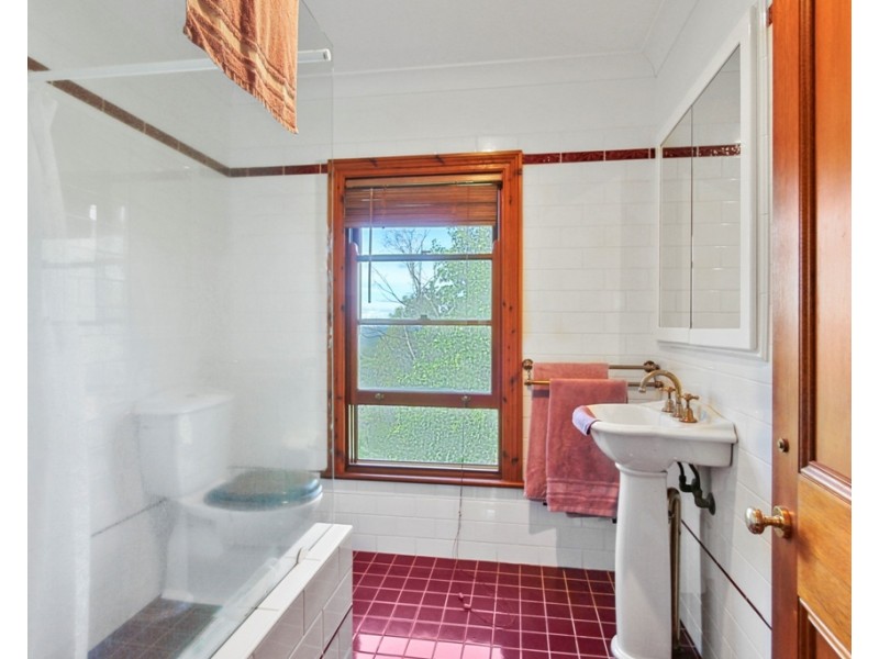 30-32 Mona Road, Woodford NSW 2778