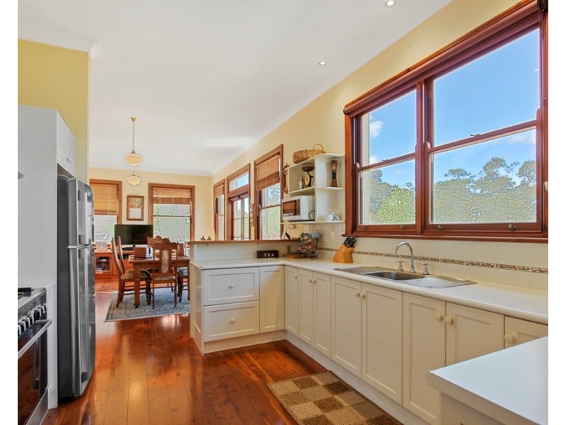 30-32 Mona Road, Woodford NSW 2778