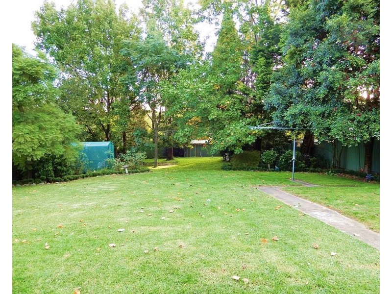 27 Bedford Road, Woodford NSW 2778