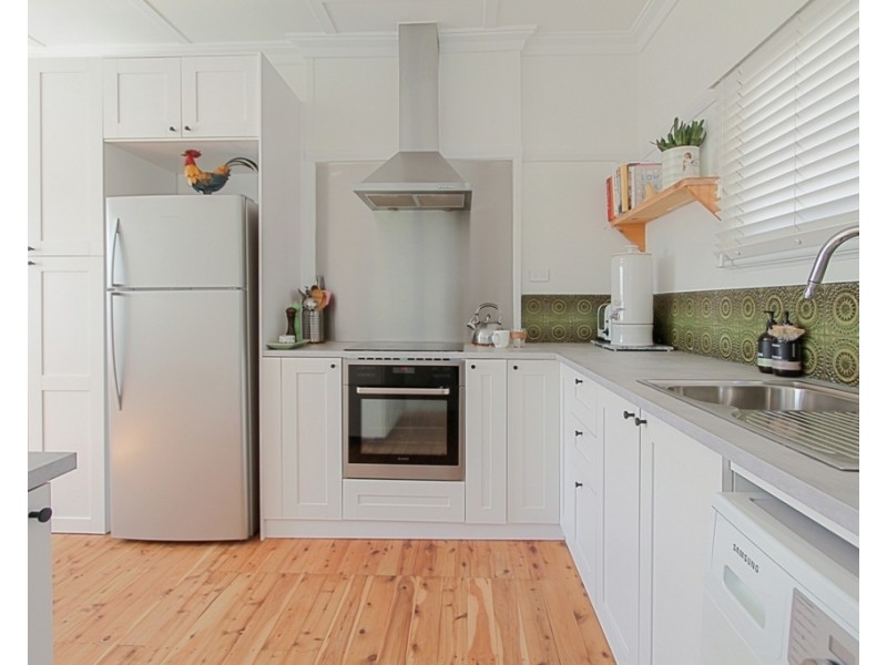 9 Burford Street, Hazelbrook NSW 2779