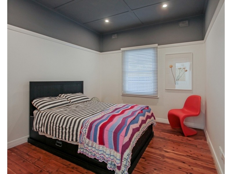 9 Burford Street, Hazelbrook NSW 2779