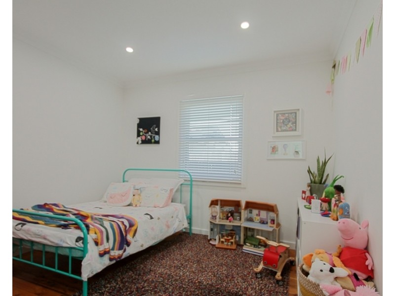 9 Burford Street, Hazelbrook NSW 2779