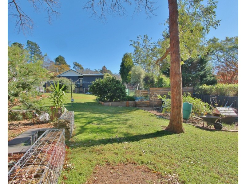 9 Burford Street, Hazelbrook NSW 2779