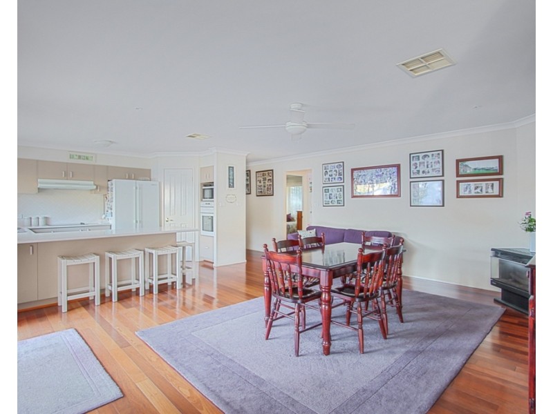 107 Railway Parade, Bullaburra NSW 2784