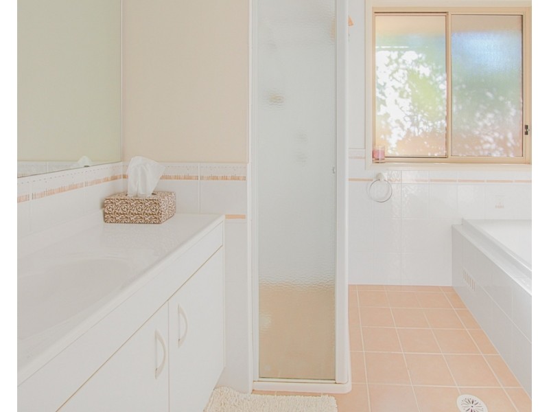 107 Railway Parade, Bullaburra NSW 2784