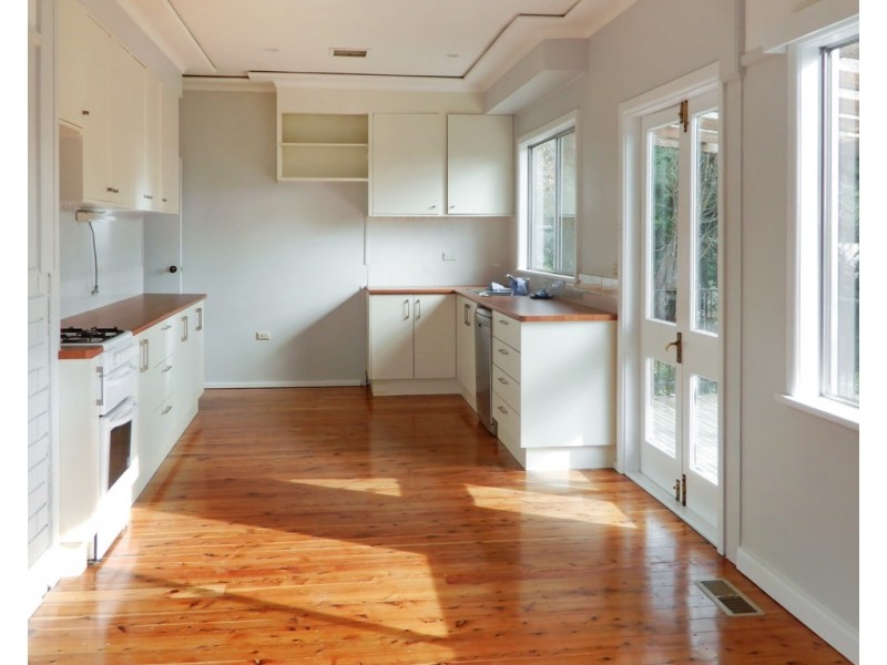 32 Bullaburra Road, Bullaburra NSW 2784