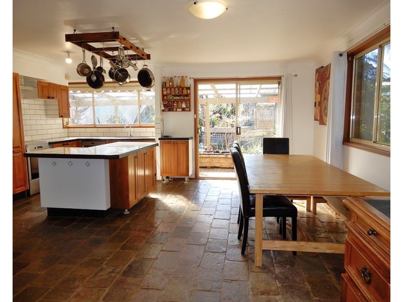 3A Hazel Avenue, Hazelbrook NSW 2779