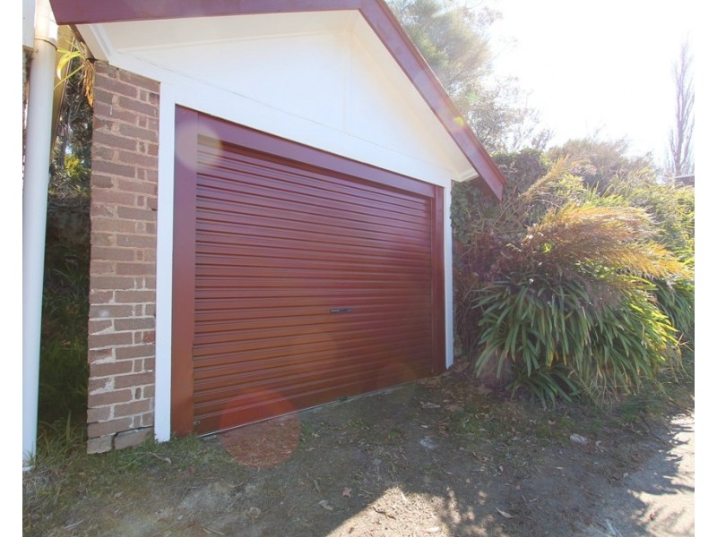 28 Blaxland Road, Wentworth Falls NSW 2782