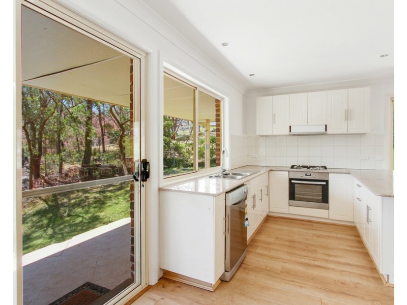 9 Riches Avenue, Woodford NSW 2778