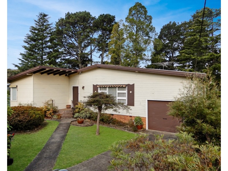 5 Brook Street, Hazelbrook NSW 2779