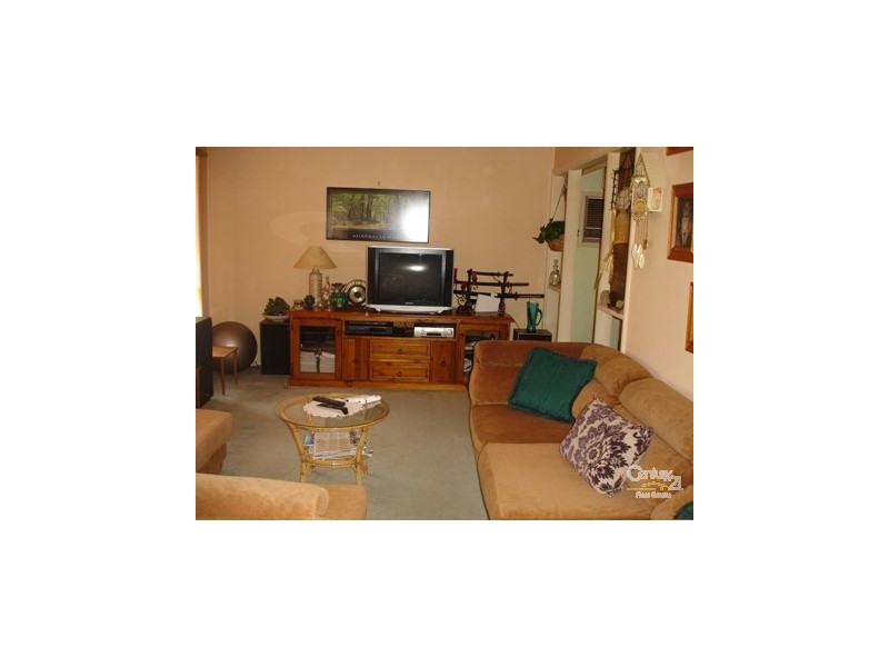 34 CANBERRA CRESCENT, Campbelltown NSW 2560