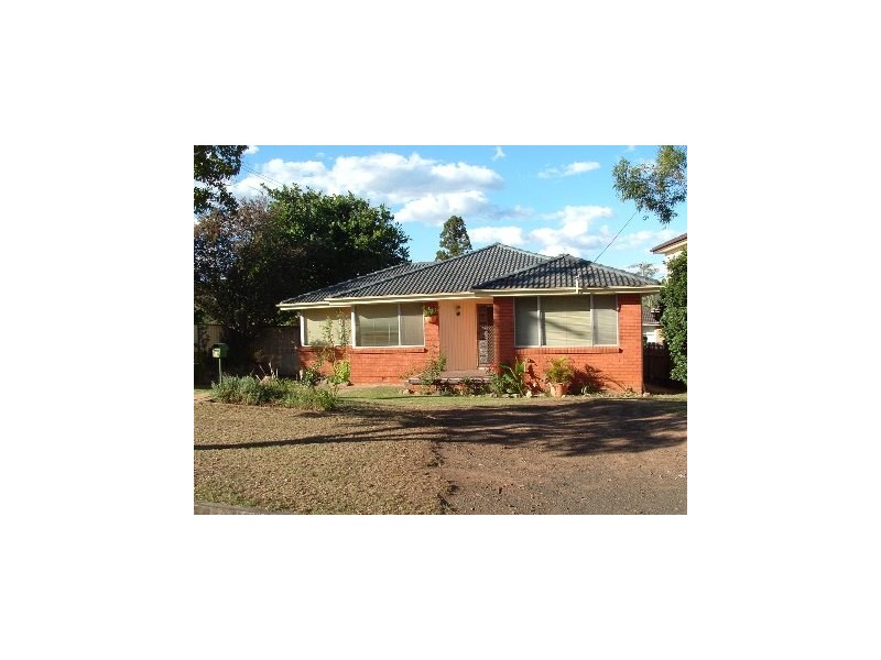 14 Megalong Crescent, Campbelltown NSW 2560