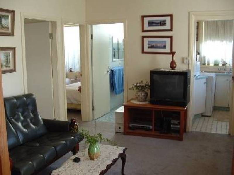 14 Memorial Avenue, Ingleburn NSW 2565