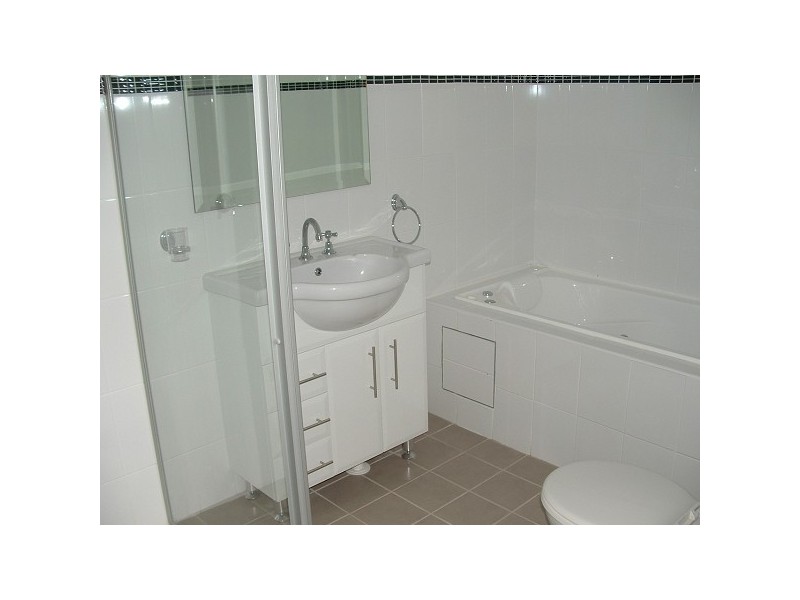 16/17-19 Northumberland Street, Liverpool NSW 2170