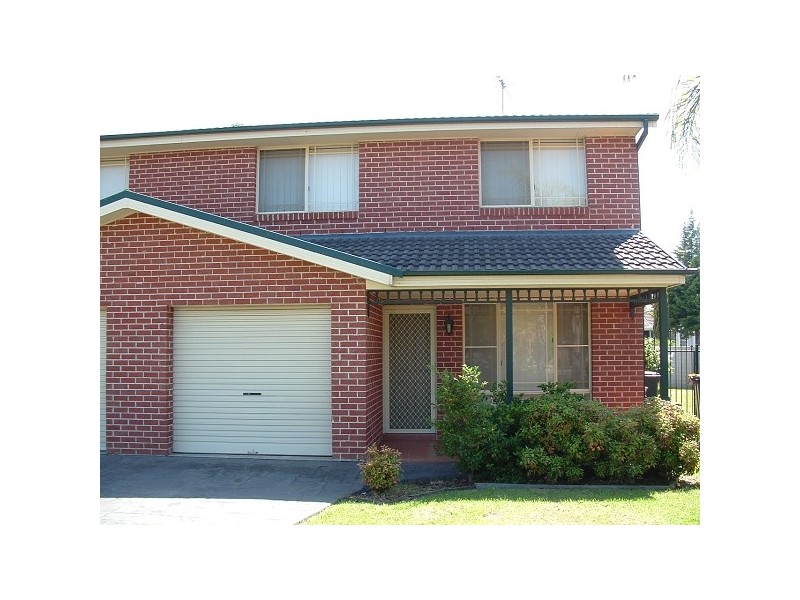 13B Pyrite Place, Eagle Vale NSW 2558