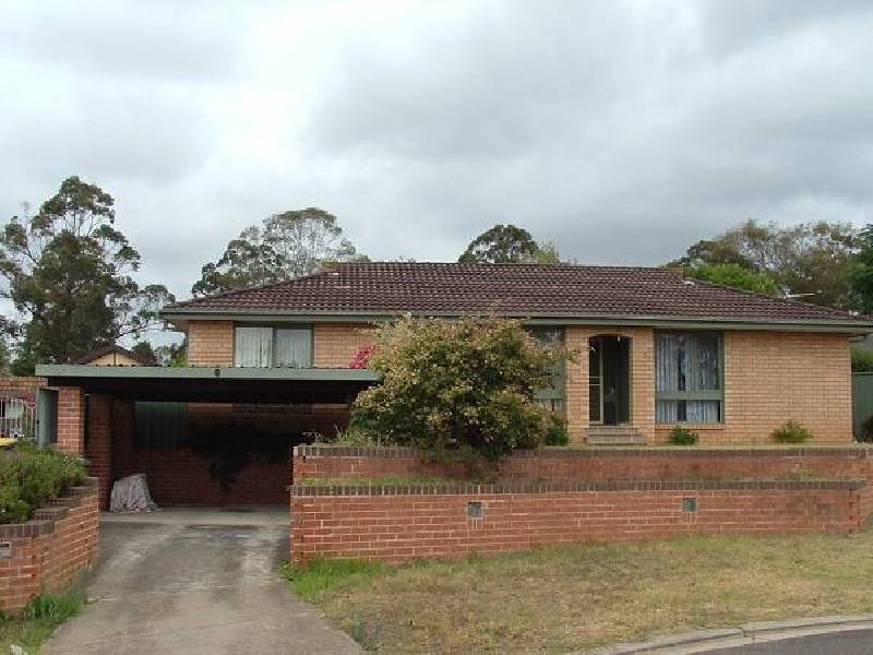 7 LEVEN PLACE, St Andrews NSW 2566