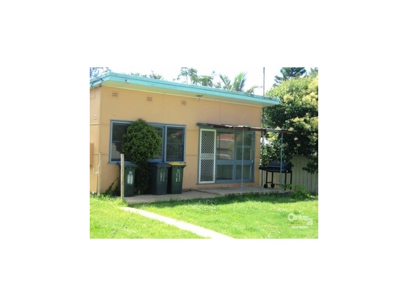 11 Chisholm Cresent, Bradbury NSW 2560
