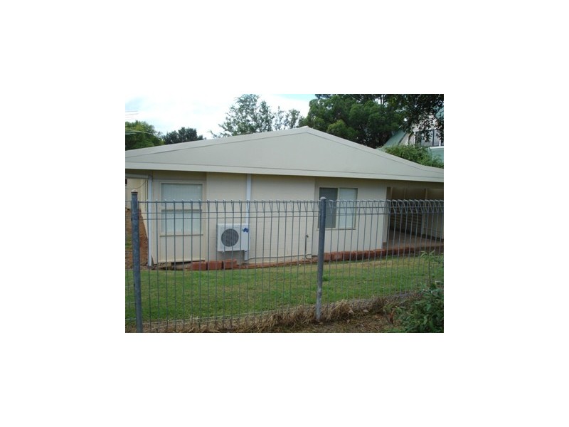 19 Campbellfield Avenue, Bradbury NSW 2560