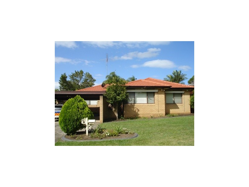 22 Teralba Place, Leumeah NSW 2560