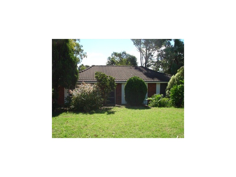 10 Mantalini Street, Ambarvale NSW 2560